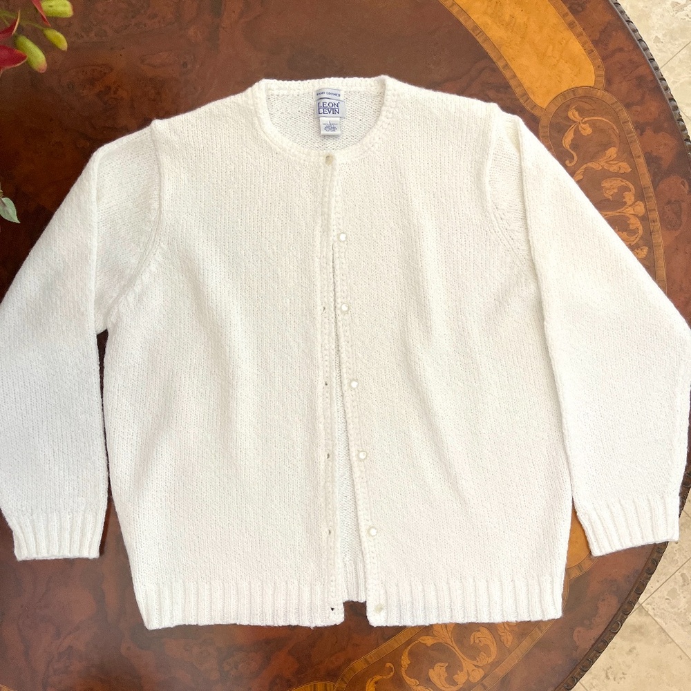 Leon Levin Vintage Hand-loomed White Acrylic Cardigan Sz L